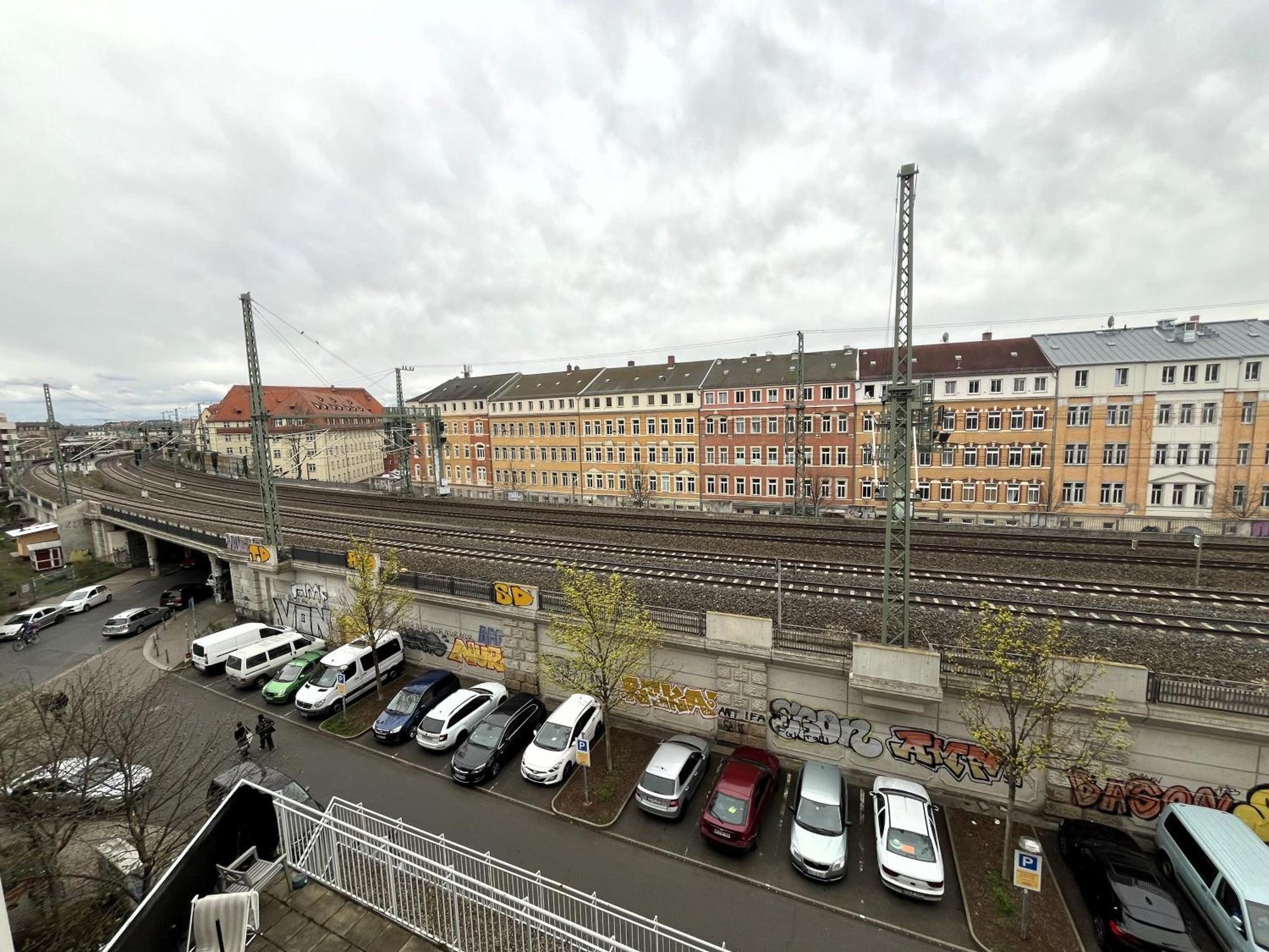 Wohnperle Neustadt - Zentral, Kostenloser Parkplatz, Lift, Klimaanlage Dresden Eksteriør bilde